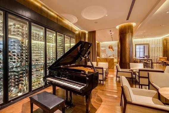 Wish Hotel da Bahia completa 73 anos em Salvador com acervo de mais de 350 obras de arte