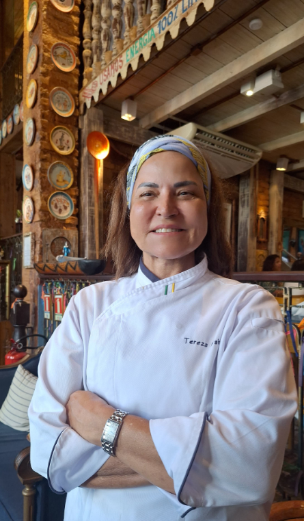 Tereza Paim faz imersão na Itália e participa de pré-estreia de série em Paris