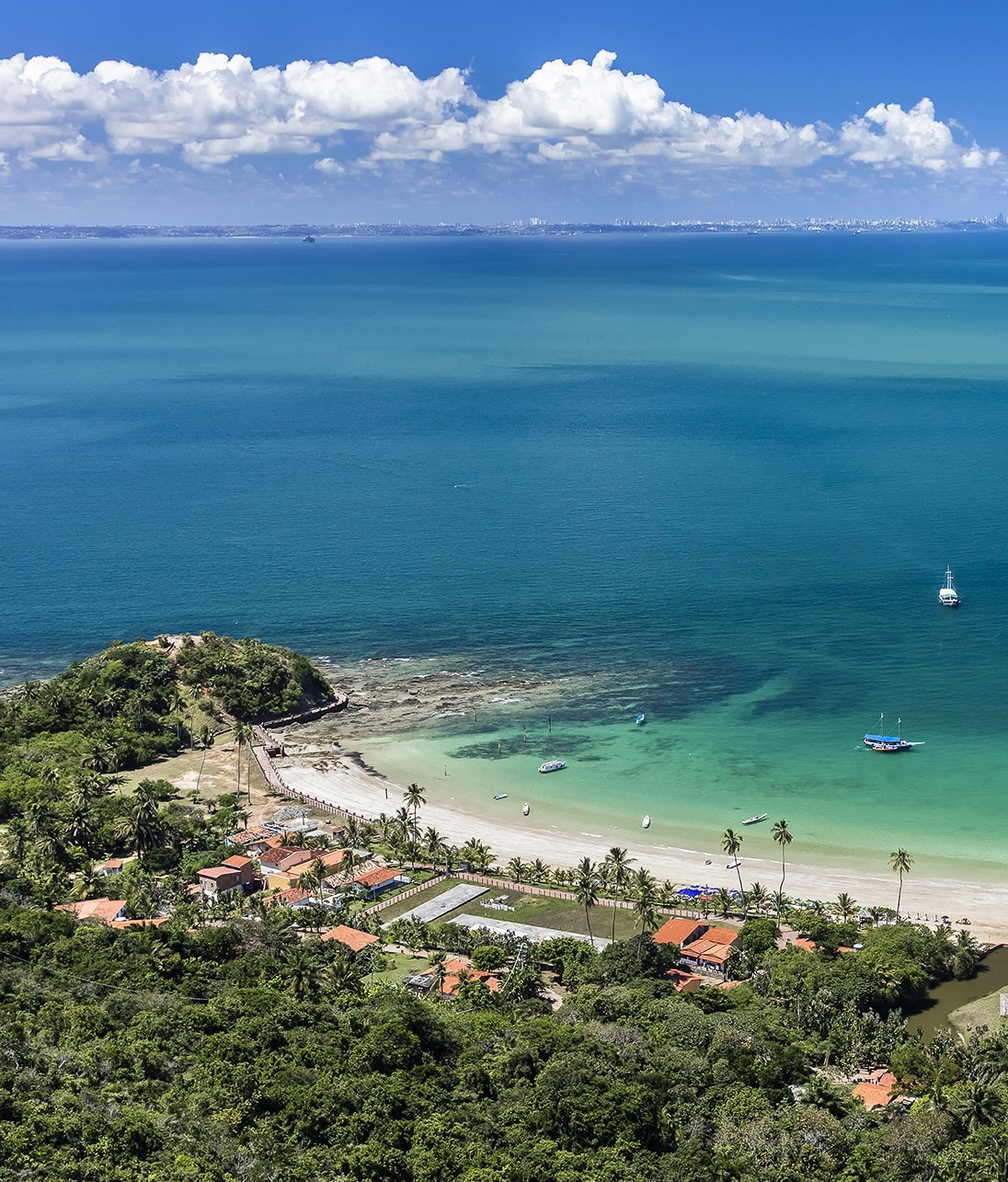 Saiba qual praia baiana ganhou prêmio mundial