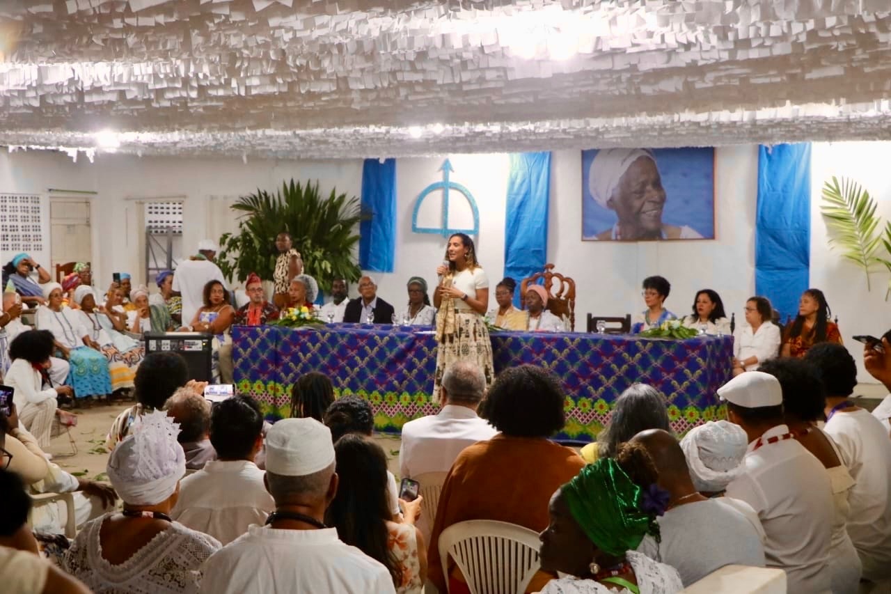 Mãe Stella de Oxóssi recebe título de “Promotora da Igualdade Racial”