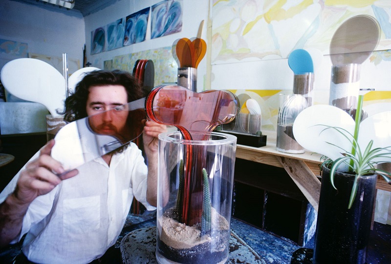 Exposição de Mario Cravo Neto propõe imersão na obra do artista nos anos 1960 e 1970