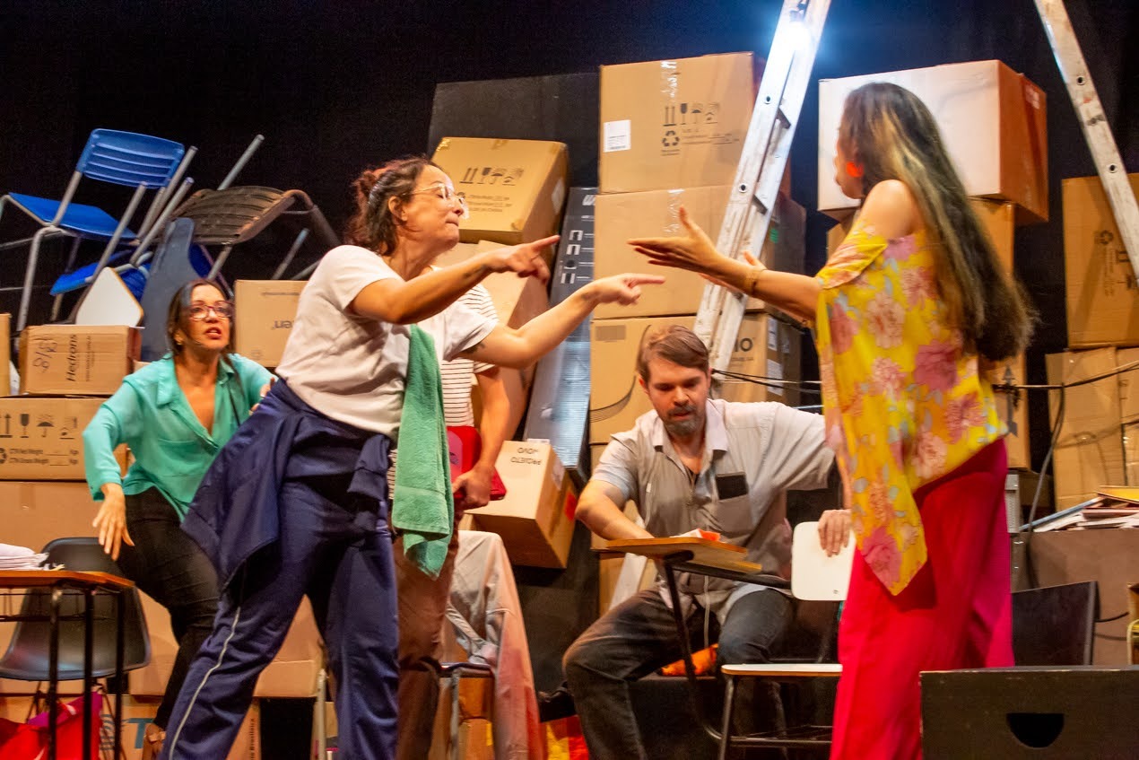 Teatro ocupa o verão e invade a programação cultural de Salvador