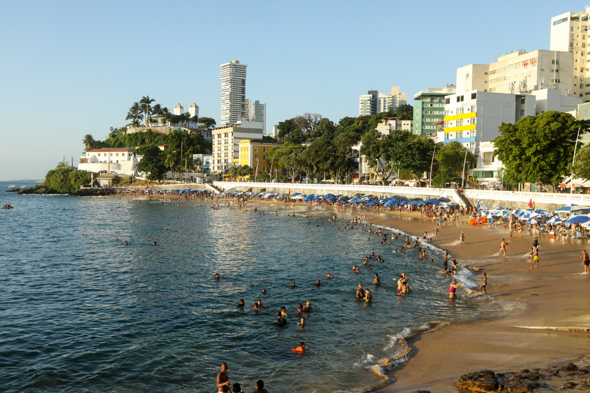 Porto da Barra terá boias para delimitar área exclusiva para banhistas