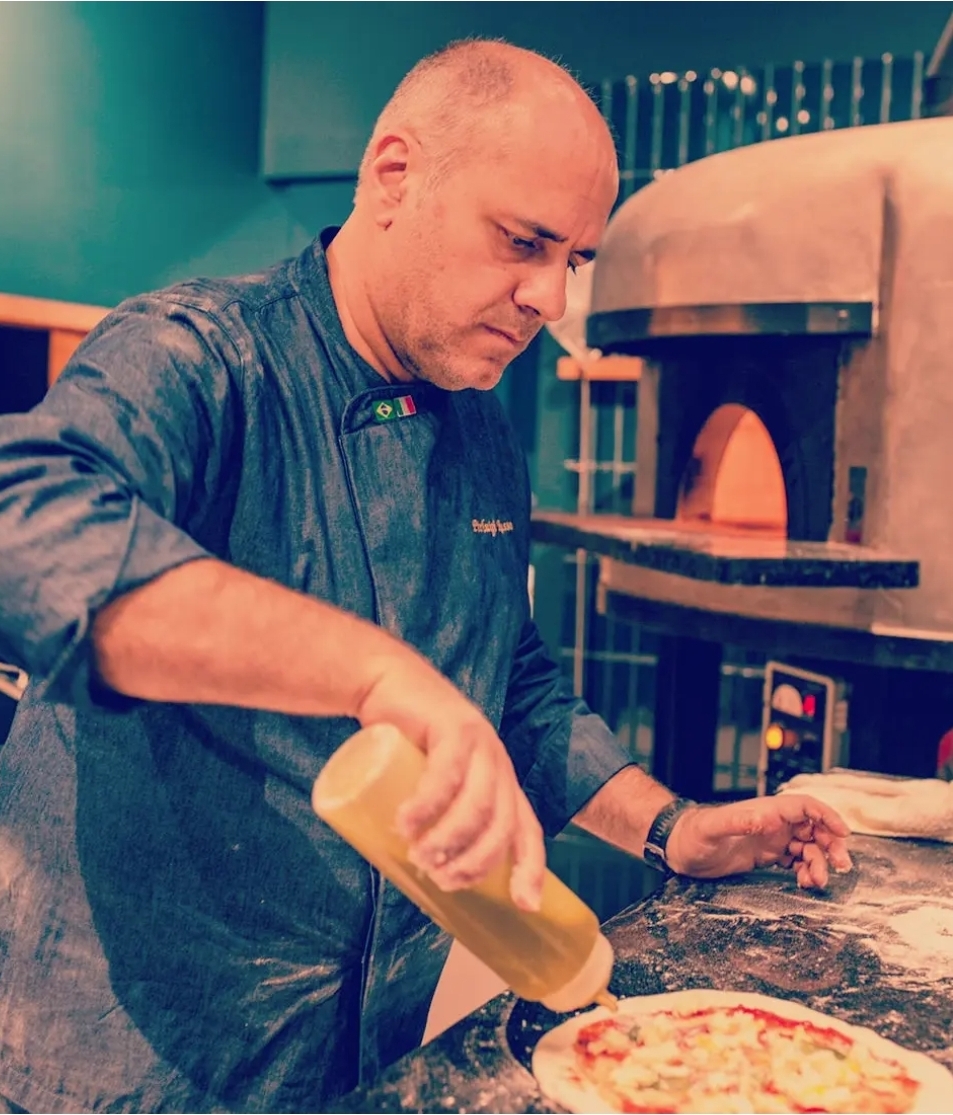 Pizzaiolo napolitano ministrará curso de pizza