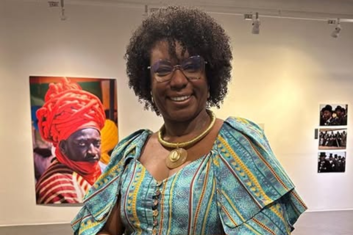 Pesquisadora baiana lança livro de combate ao racismo no ambiente escolar