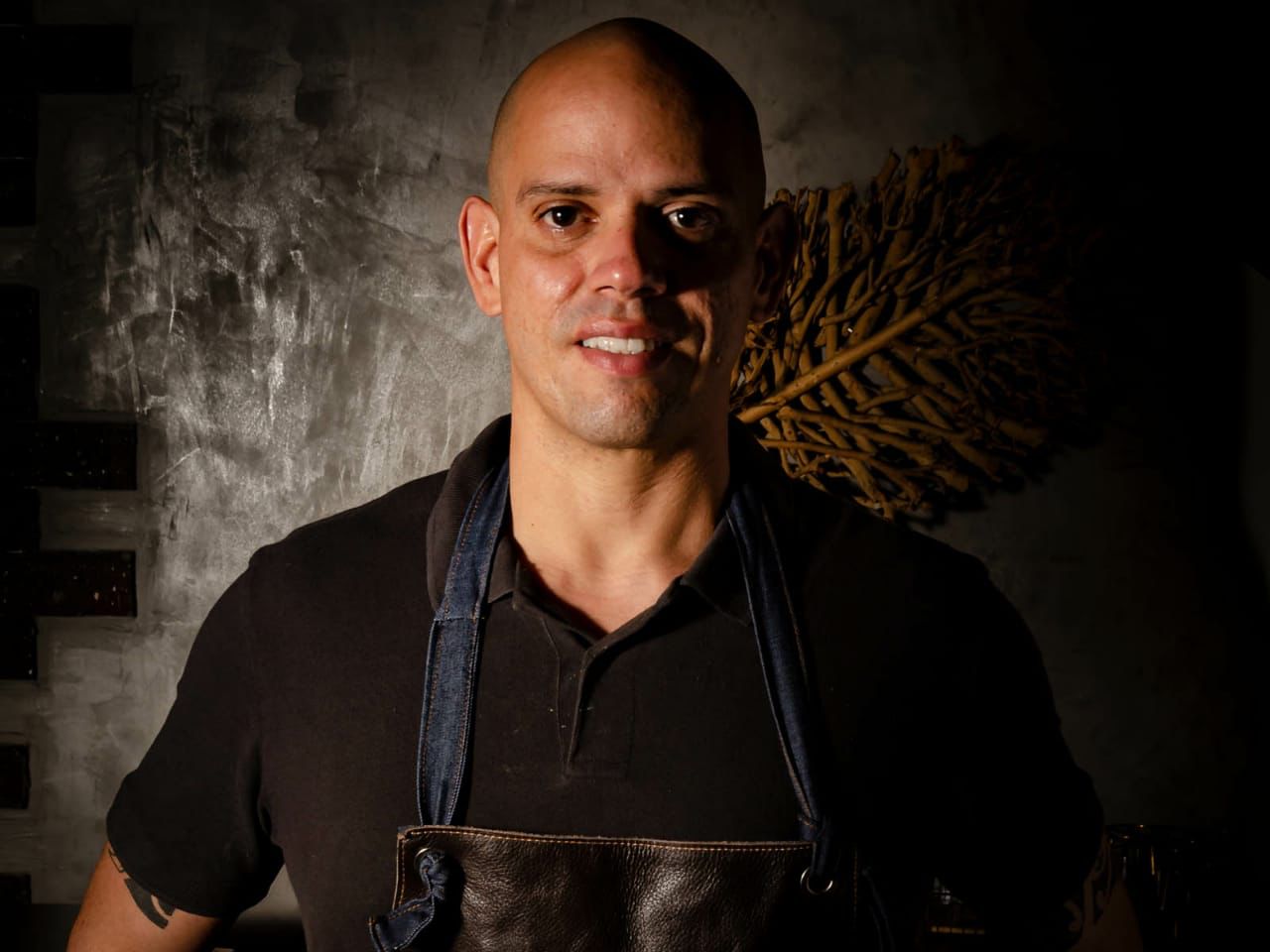 Chef Fabricio Lemos vai preparar almoço especial nesta sexta na varanda do Pereira do Porto da Barra