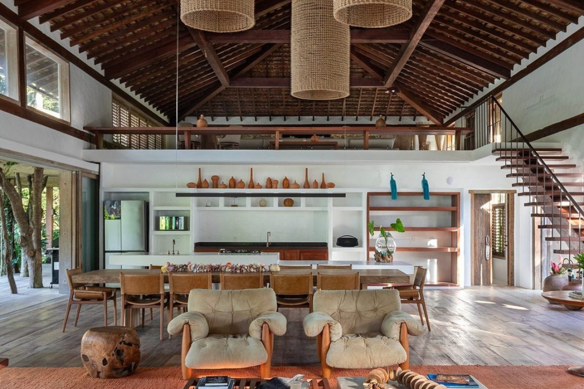 Mansão de 745 m² em Trancoso é destaque na Casa Vogue