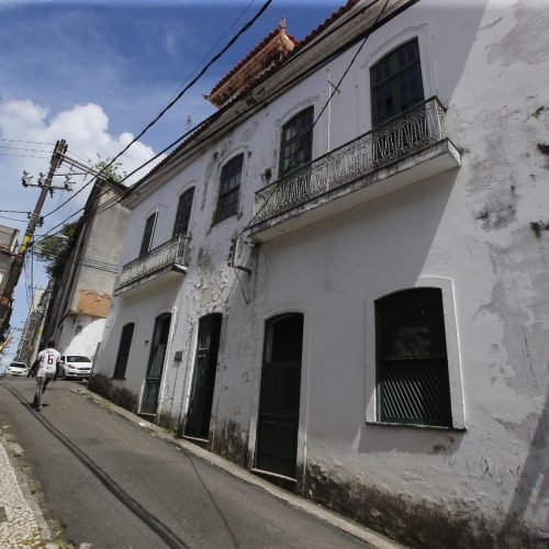 Comércio à deriva: Rua Ruy Barbosa vê acervo e museu isolados no Centro Histórico