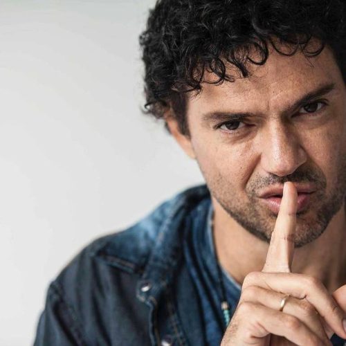 Jorge Vercillo leva turnê de 30 anos à Concha Acústica em maio