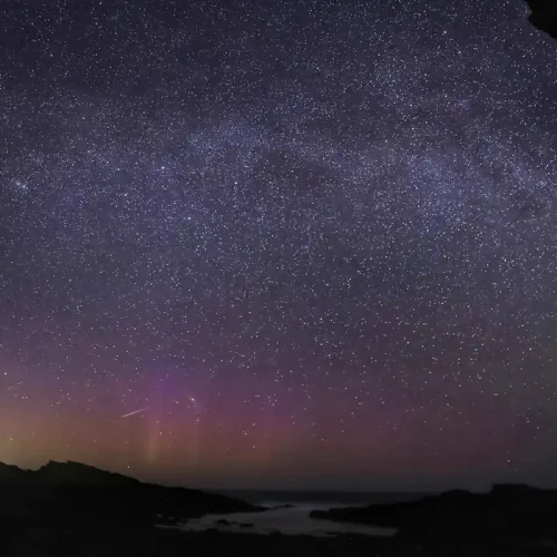 Chuva de meteoros Líridas alcança pico na madrugada desta terça (22)