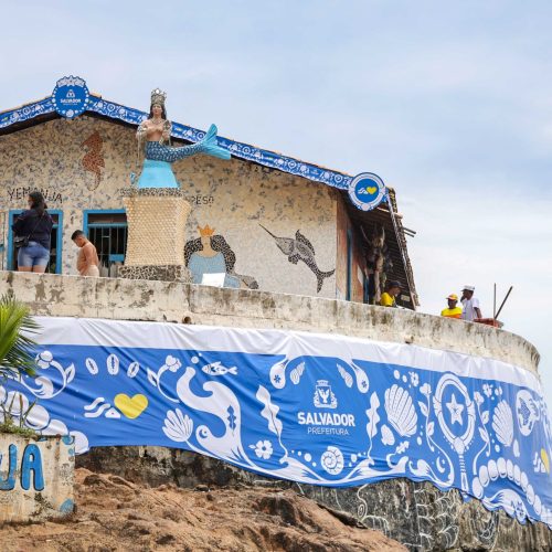 Festa de Iemanjá transforma o Rio Vermelho em mar de fé e tradição em Salvador