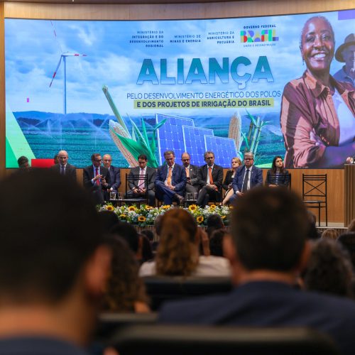 Governo Federal vai impulsionar setor de agricultura irrigada e segurança energética; Bahia deve ser beneficiada