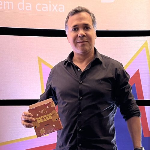 Adriano Mascarenhas vence categoria do 14º Prêmio Brasileiro de Design
