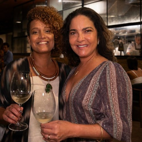 Silva Cozinha promove mais um encontro de mulheres em torno do vinho