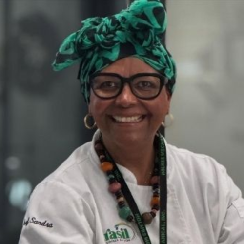 Chef baiana disputa prêmio de gastronomia nos EUA