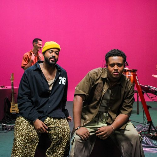 DOUM faz show de estreia de novo EP no Colaboraê na próxima quarta (29)