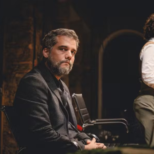 New York Times se rende à peça com Wagner Moura