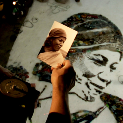 Cine Paredão do MAC tem edição especial em homenagem a Vik Muniz