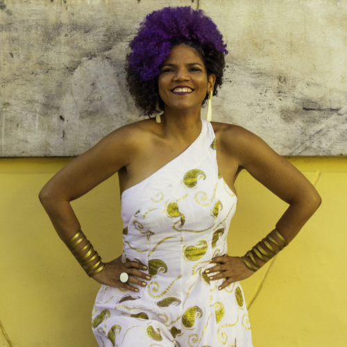 Juliana Ribeiro celebra 25 anos de carreira em espetáculo no Teatro Sesc Casa do Comércio
