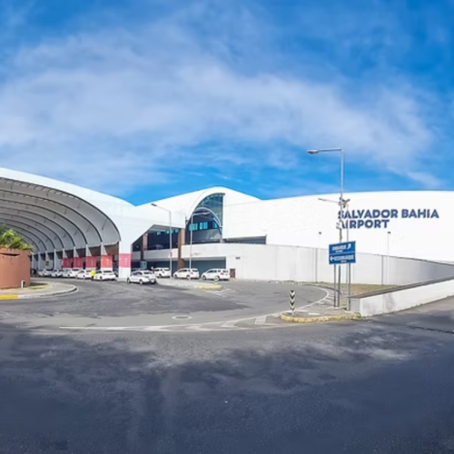 Aeroporto de Salvador vai implantar controle de embarque e desembarque com cancelas e taxas