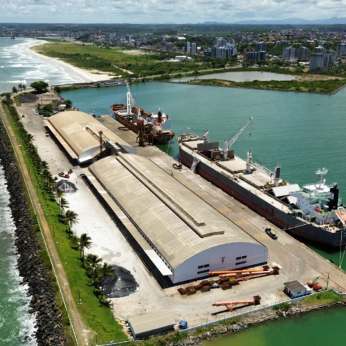 Portos da Bahia movimentam 13 toneladas e Salvador cresce 16% em exportações