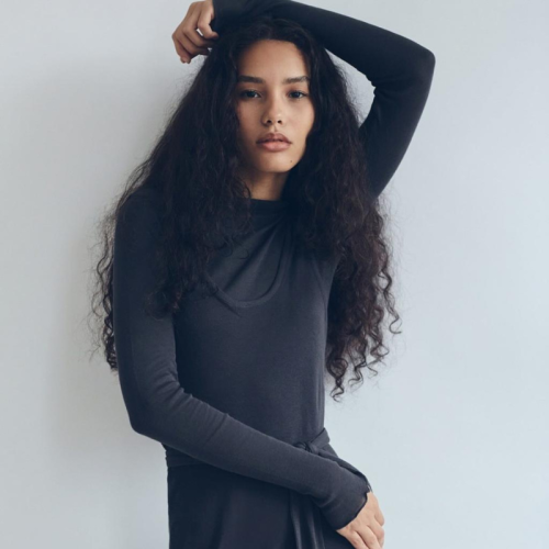 Entre Londres e Seul: modelo baiana de 15 anos conquista mercado internacional