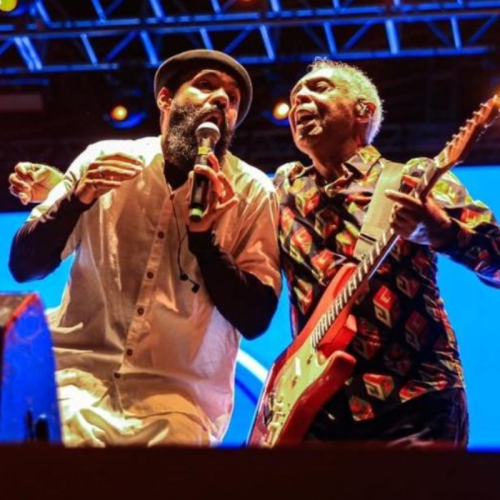 Encontro entre Gilberto Gil e BaianaSystem em show histórico em Salvador volta às prateleiras em vinil