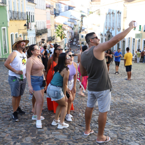 Bahia cresce acima da média nacional e consolida liderança do turismo no Nordeste, aponta IBGE