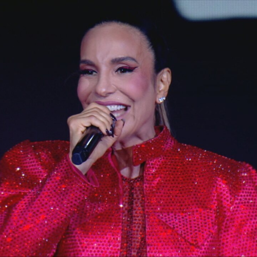 Ivete Sangalo sobe ao palco do BBB em show exclusivo após cirurgia