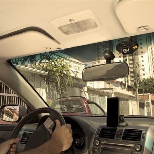 Nova lei em Salvador obriga instalação de câmeras em carros de aplicativo