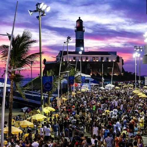 Destinos mais cobiçados: Salvador e Porto Seguro terão 100 voos e 14 mil assentos extras no Carnaval