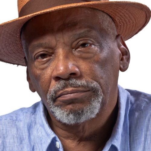 Museu paulista exibe acervo de arte africana construído pelo artista baino Emanoel Araújo