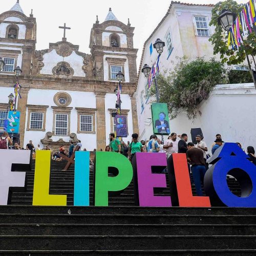 Fundação Gregório de Mattos leva programação especial para a FLIPELÔ 2025