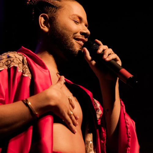 Herley Nunes leva “Desertor” à Sala do Coro do TCA em maio