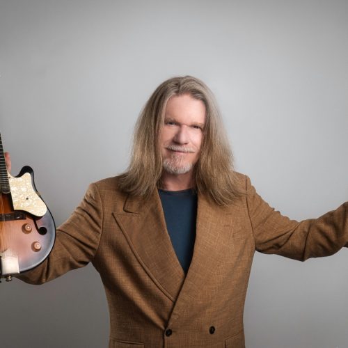 Humberto Gessinger traz clássicos dos Engenheiros do Hawaii para a Concha