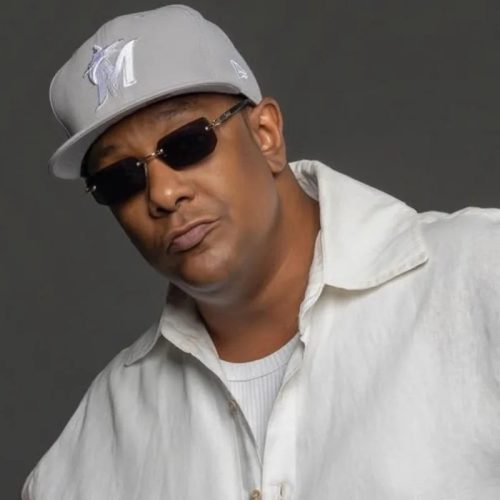 Márcio Victor recebe alta após dar entrada na UTI e passar por cateterismo cardíaco