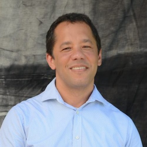 Caixa Cultural Brasília recebe escritor baiano Itamar Vieira Jr para conversa sobre seus livros