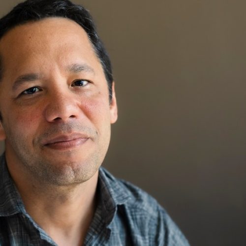 Itamar Vieira Junior começa a rodar o Brasil para lançar novo livro; veja datas