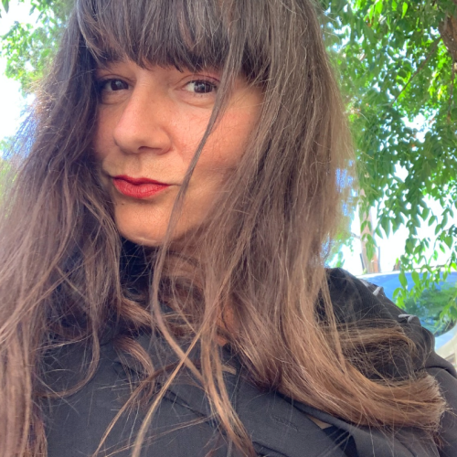 Performer espanhola Joana Brabo desembarca em Salvador para workshop sobre comunicação