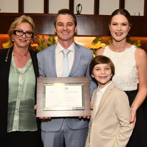 Gaúcho Fabiano Borré, da UVVA, é reconhecido como Cidadão Baiano