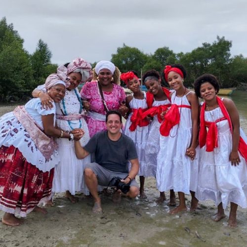 Fotógrafo lança novo título da série Bahia