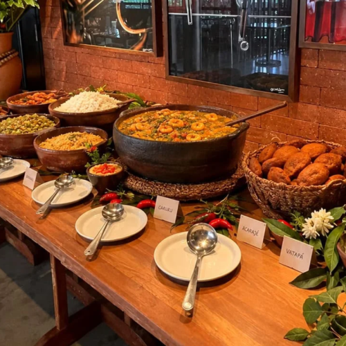 Leto Gastronomia reúne caruru, música e cultura na Bahia Marina