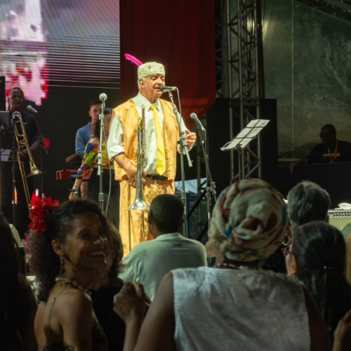 Gerônimo celebra 53 anos de carreira com show inédito na Casa Rosa