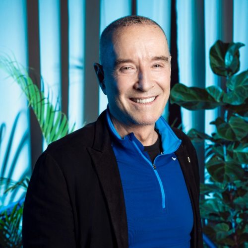 De volta ao mundo dos altos negócios, Eike Batista vem à Salvador para encontrar empresários locais