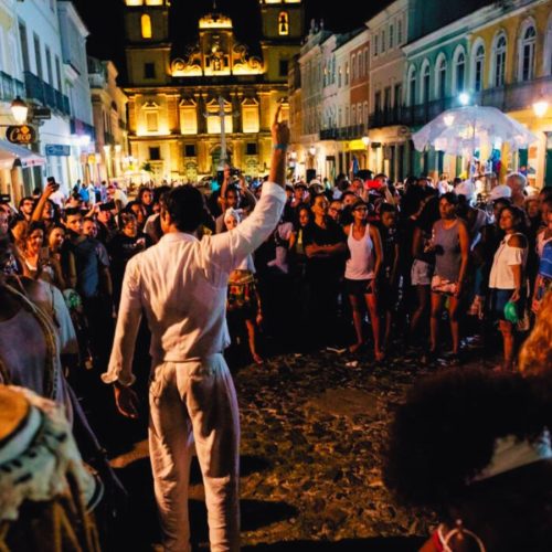 1ª Lavagem da Fundação Casa de Jorge Amado celebra o Carnaval no Pelourinho com cortejo teatral e musical