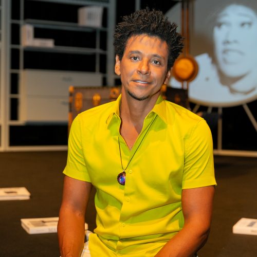 “A Solidez da água”: Aldri Anunciação estreia na direção de longa protagonizado por Antonio Pitanga