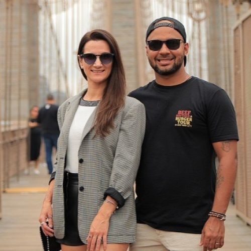 Peu Magalhães e Iryna Podusovska, do Grupo RED, participam da Burger Tour em NY