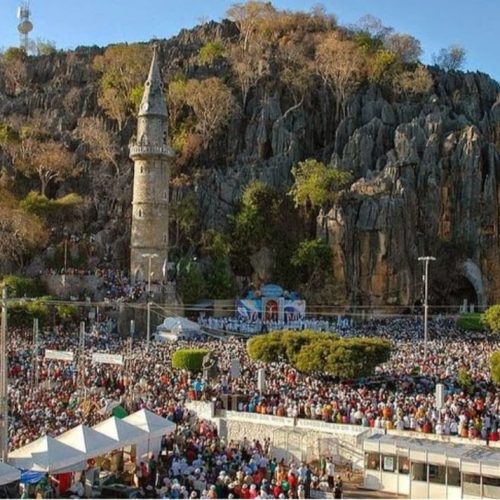 Romaria do Senhor Bom Jesus da Lapa reforça peso de R$ 15 bilhões do turismo religioso no Brasil