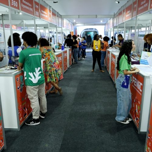 Maior feira de iniciação científica da Bahia conquista credencial internacional nos EUA