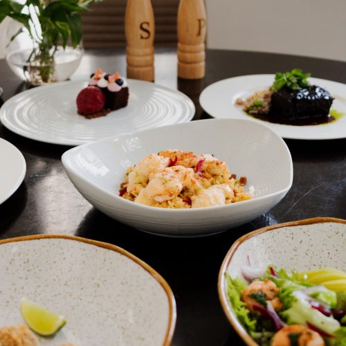 Vogue Britânica exalta gastronomia do Arento e art déco do Fera Palace